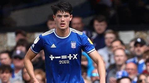 Elkan Baggott Dirumorkan Tak Bisa Main Di Premier League Meski Ipswich