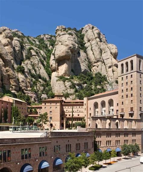 Montserrat Tour From Barcelona And Wine Tasting Winenium