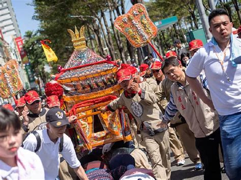 2020全台瘋媽祖，大甲媽祖遶境路線、日程全攻略 Sharelife 台灣旅行趣