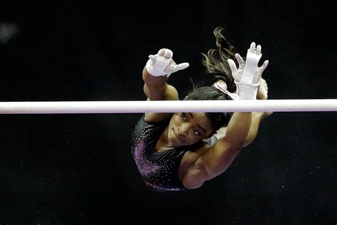 Simone Biles soars to 6th US gymnastics title | KATU