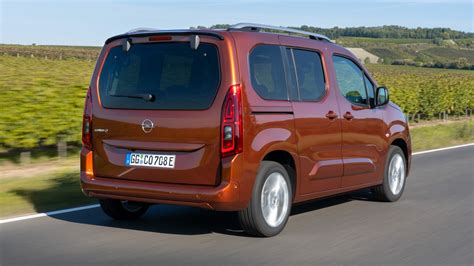 Opel Opel Combo e llega la electrificación a los comerciales ligeros