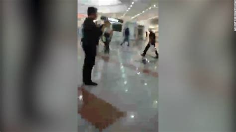 Así se vivió la balacera en Cancún desde un centro comercial vecino