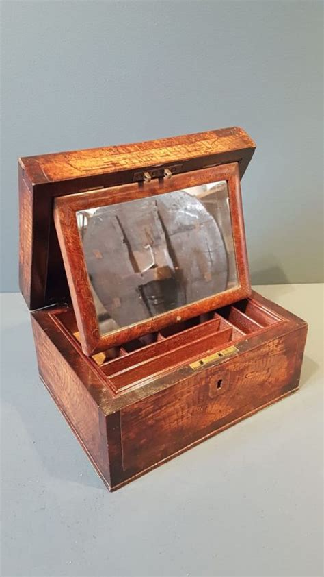 Georgian Ash And Pollard Oak Travelling Box