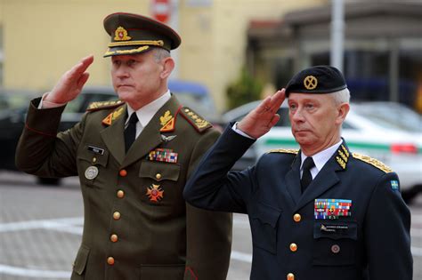 Supreme Commander of the Swedish Armed Forces visited the Ministry of National Defence ...