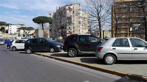 Parcheggio Abusivo Per La Partita Del Napoli Verdi Assurdo Sia