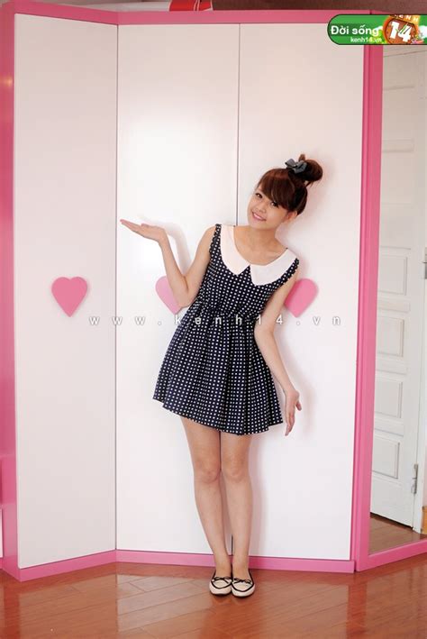 Đến thăm căn phòng nữ tính của hot girl Chi Pu