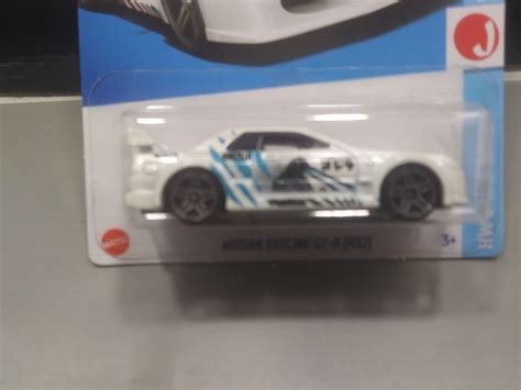 Hot Wheels Godzilla Nissan Skyline Gt R R Hw J Imports Scale New