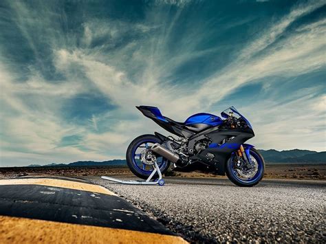 Ride On 2019 Yamaha YZF R6