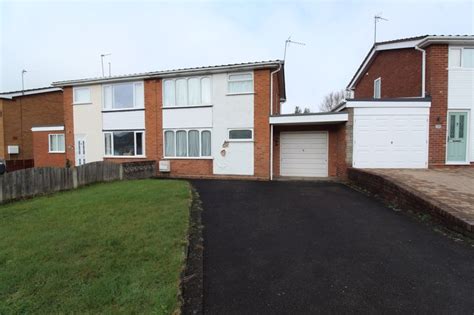 3 Bed Semi Detached House For Sale In Witley Avenue Halesowen B63 £