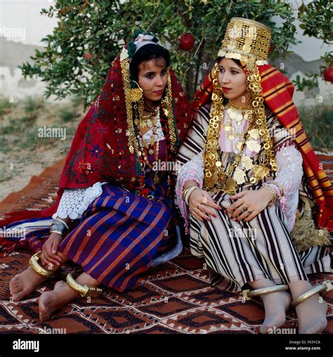 Women Wearing Traditional Costumes And Berber Jewellery Tunisia Stock