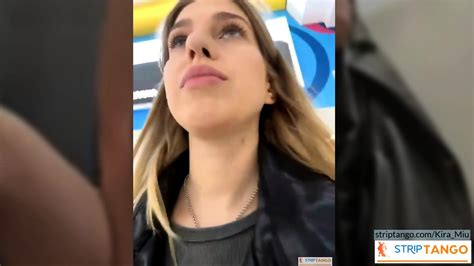Kira Miu Walking Enters The Dressing Room And Shows Lingerie And Interactive Toy Dive Into