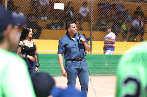 Alcalde Cruz Pérez Cuéllar inaugura obras de rehabilitación en el