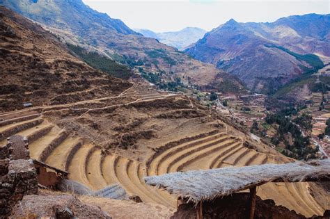 Sacred Valley Bazar Travels