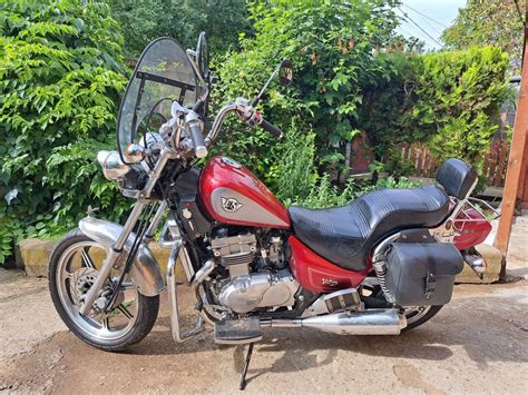 Vând motocicleta Kawasaki Vulcan EN500 Islaz OLX ro