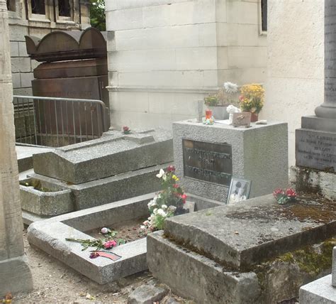 Jim Morrison (of The Doors) buried at Père Lachaise cemetery in Paris