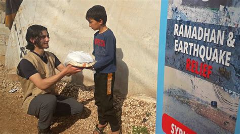 Camp Andalus Iftar Meals Distribution Ramadhan In Syria Youtube