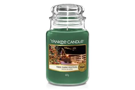 15 Most Popular Yankee Candle Christmas Scents For Winter