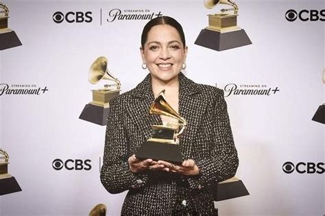 Natalia Lafourcade Gana Otro Grammy De Todas Las Flores Es Mejor