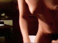 Naked Nonny Sand in De uanstændige