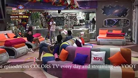 Bigg Boss Update Eijaz Khan Breaks Down After A Heated Argument With