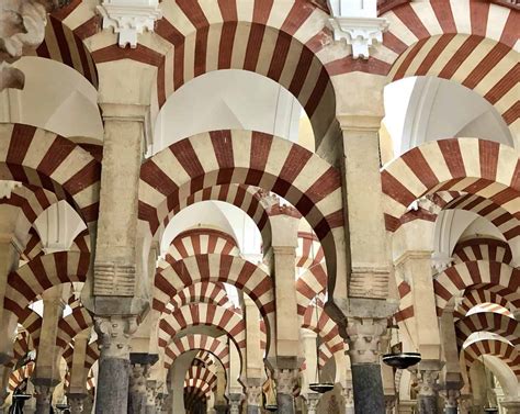 Islamic Architecture and Enlightenment in Córdoba's Mezquita - Lions in ...