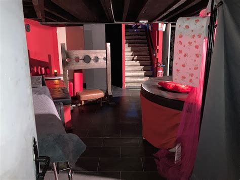 Le Crunch On a parlé avec Jess de son nouveau sauna gay à Bordeaux Jock life