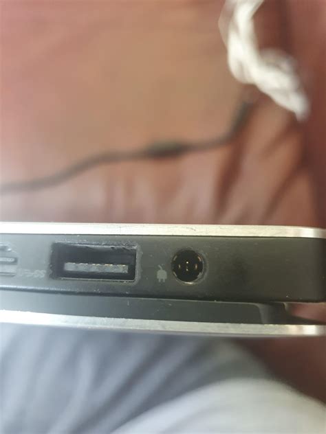 Dell Xps 9550 Dc Port Not Working Had A Small Plastic Pin Which Came Out Can Anyone Tell Me If