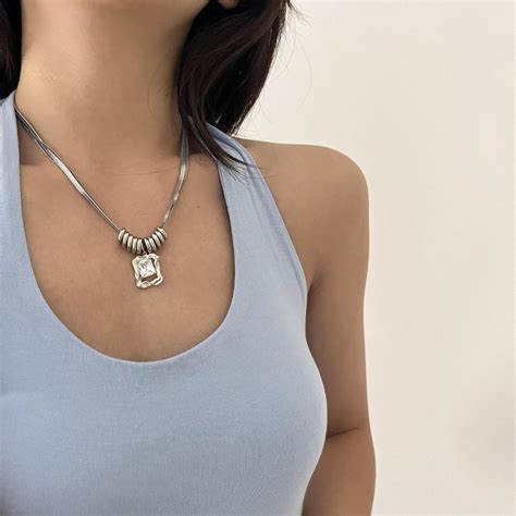 Sweet Cool Hot Girl Crystal Pendant Necklace For Women Special Interest Design Double Layer Twin