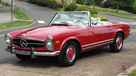 1970 Mercedes Benz 280SL Roadster 4 Speed Convertible