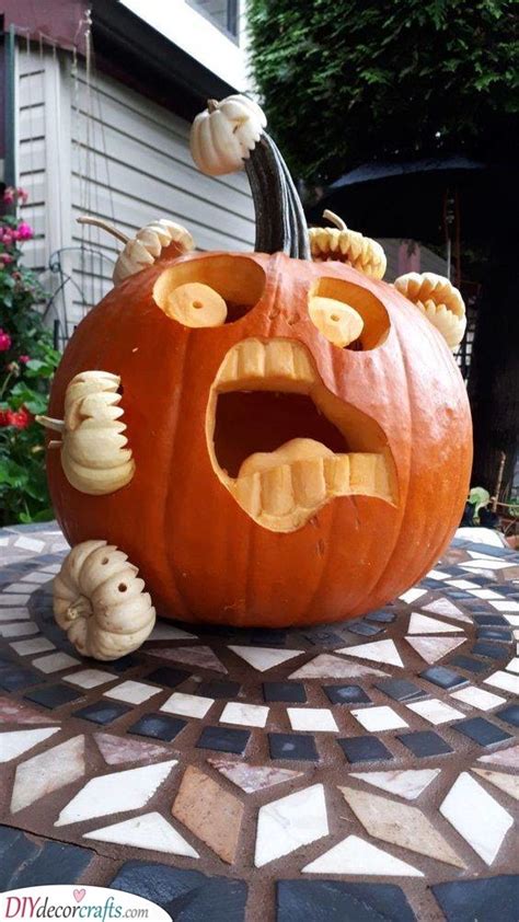 Easy Pumpkin Carving Ideas - 25 Creative Pumpkin Decorating Ideas