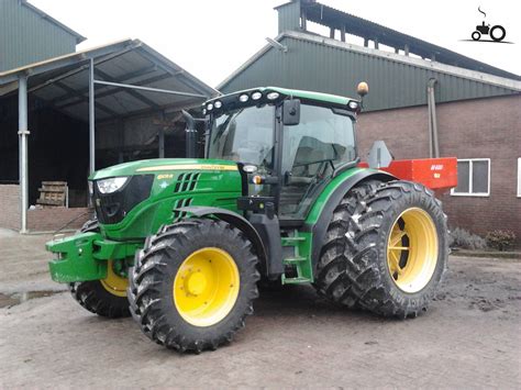 Foto John Deere R