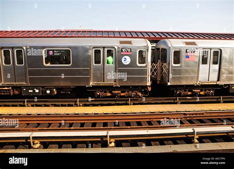 Trains Subway New York City Subway Station Indoors Railroad