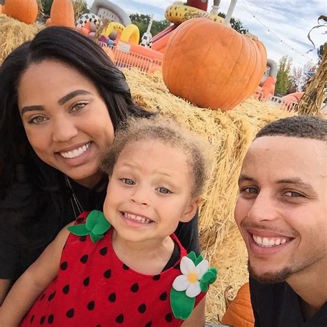 Riley Curry Stephs Daughter 5 Fast Facts