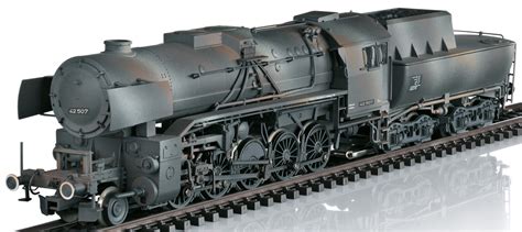 Marklin 39047 German Steam Locomotive Class 42 Of The DRG Camo Livery