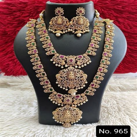 Golden Brass And Pearl Bridal Wear Necklace Set At Rs Set In