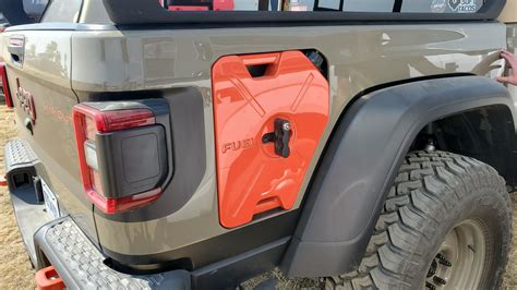 Who Makes This Rotopax Embedded In Side Of Bed Jeep Gladiator Jt News Forum Community