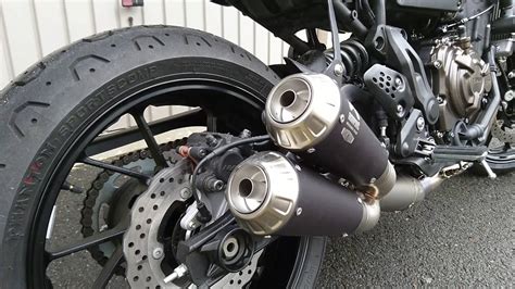 XSR 700 AKRAPOVIC DOUBLE YouTube