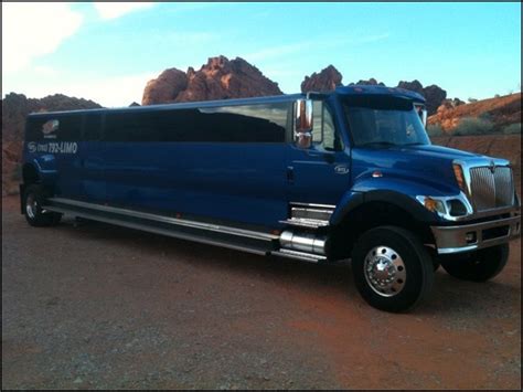 Fs The World S Longest Limo New York Bluesmobiles