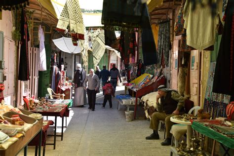 Visiting Hebron: The most troubled city in Palestine - Against the Compass