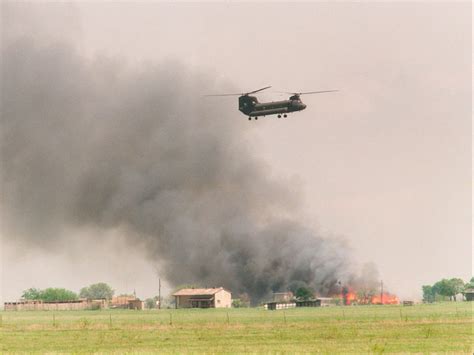 Eighty People Died In Waco After An Fbi Standoff Gone Wrong Heres How