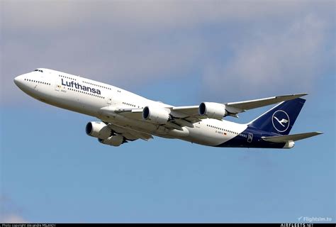 Liveries Requests Lufthansa New Livery B747 8 Flightsim To