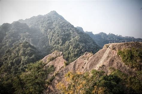 10 Best Hiking Trails in Taiwan | Hive Life Magazine