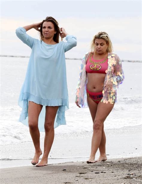 Lady Nadia Essex Hot 12 Photos TheFappening