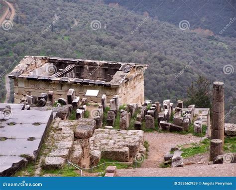 Site of the Oracle of Delphi Stock Image - Image of park, platform: 253662959