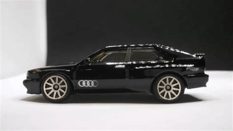 Машинка Базова Hot Wheels Audi quattro Turbo HTD Black купити в інтернет магазині