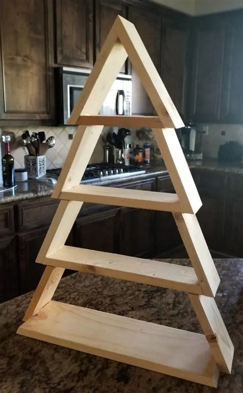 Learn How To Make A Beautiful Christmas Tree Shelf