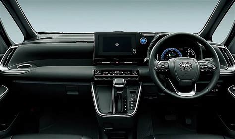 New Toyota Noah Hybrid Hand Control Type pictures, Interior photo and ...