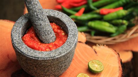 Tips Menyimpan Sambal Agar Tahan Lebih Lama Lifestyle Fimela