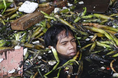 Tropensturm Mit Dem Taifun Kam Das Wasser Nach Manila Zeit Online