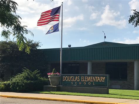 Saugatuck Public Schools Preparing Students For Life